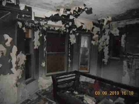 2901 Fullerton (16)_m.jpg